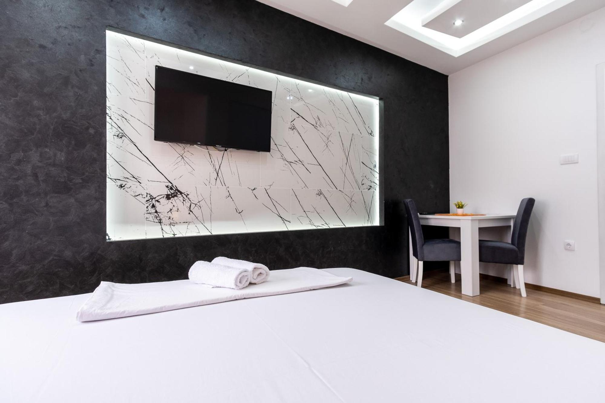 טרביניה Apartments Sweet Dreams מראה חיצוני תמונה
